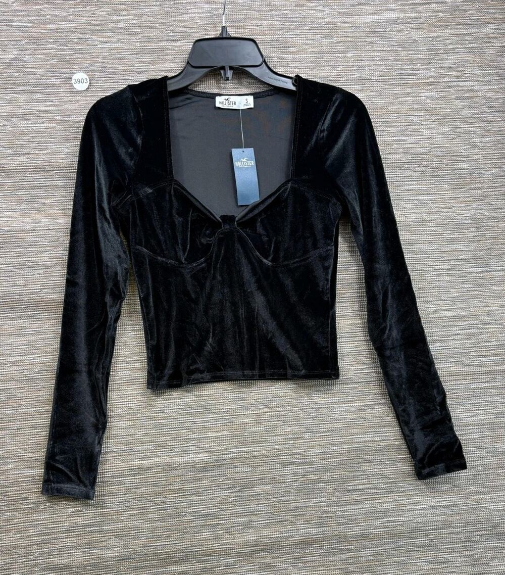 Hollister Blouse Womens Small Black Velvet Sweetheart Cropped Long Sleeve Top
